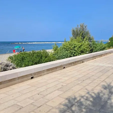 Rn Διαμέρισμα